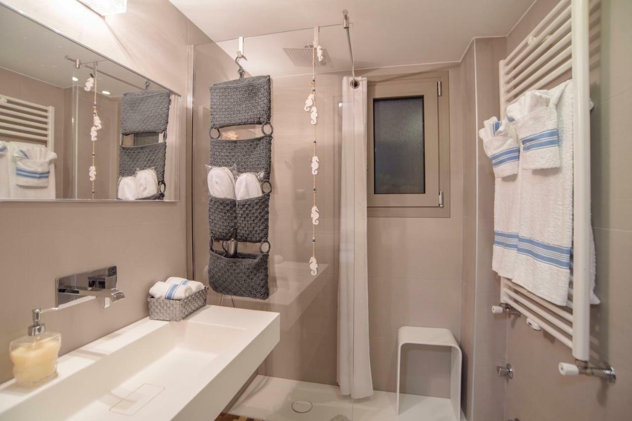 Eftopia Beachfront 2-Bedrooms Apartment كوكاري المظهر الخارجي الصورة