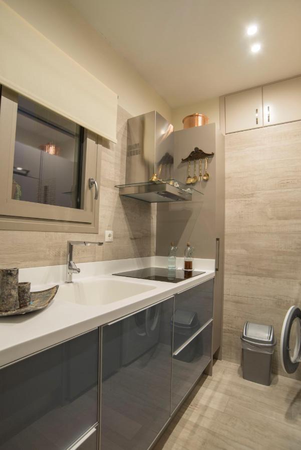 Eftopia Beachfront 2-Bedrooms Apartment كوكاري المظهر الخارجي الصورة